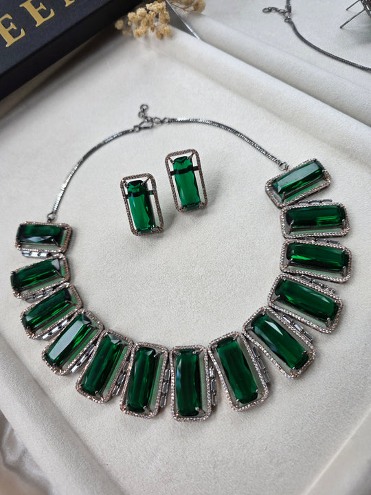 Emerald Green Rectangular Statement Necklace Set — Lyra