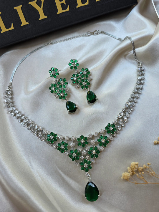 Jina - Beautiful Floral Gemstones Necklace Set with Earrings