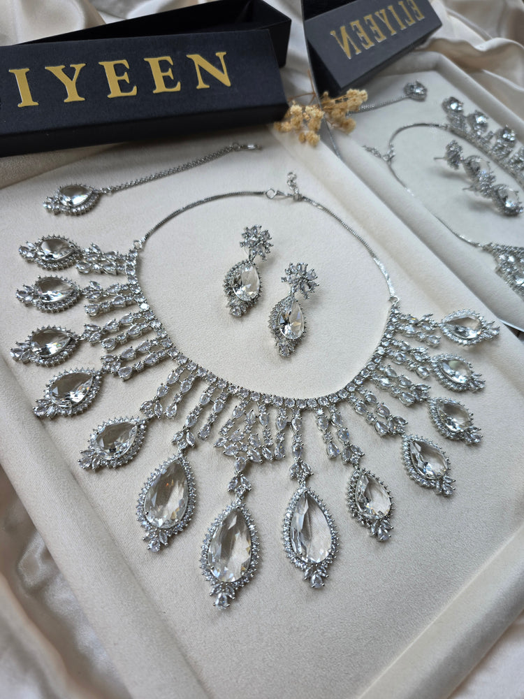 Stunning Clear Stones CZ Necklace With Earrings & Tika