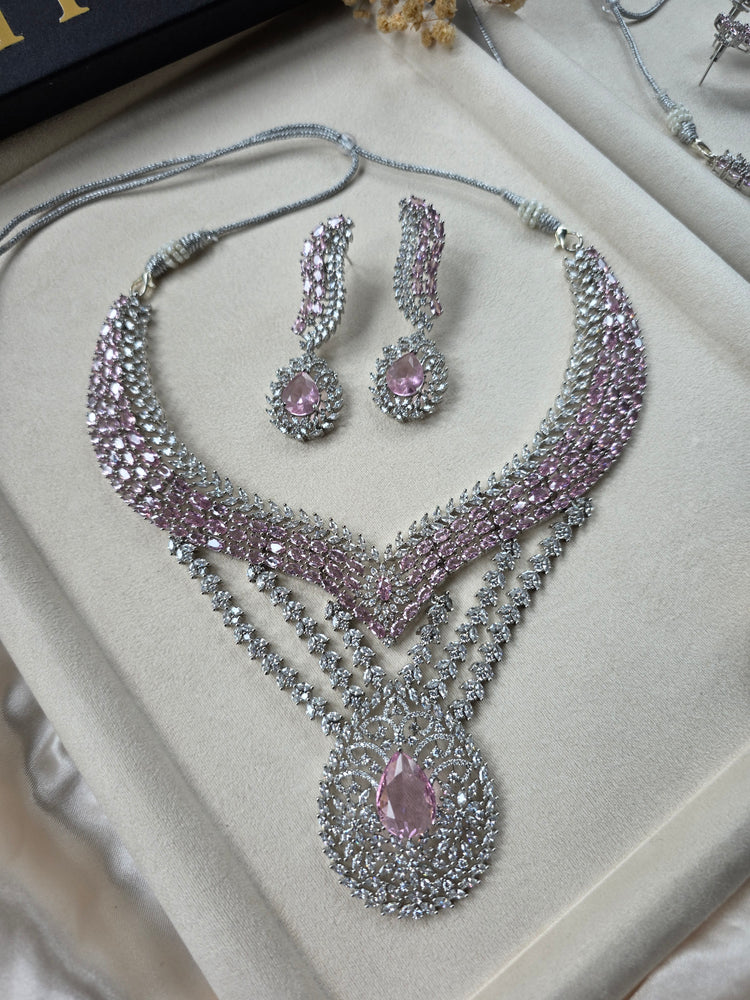 Beautiful Pink Sapphires Necklace Set — Vita