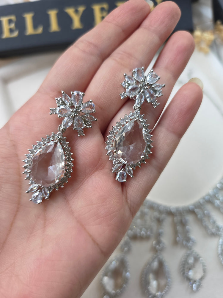 Stunning Clear Stones CZ Necklace With Earrings & Tika
