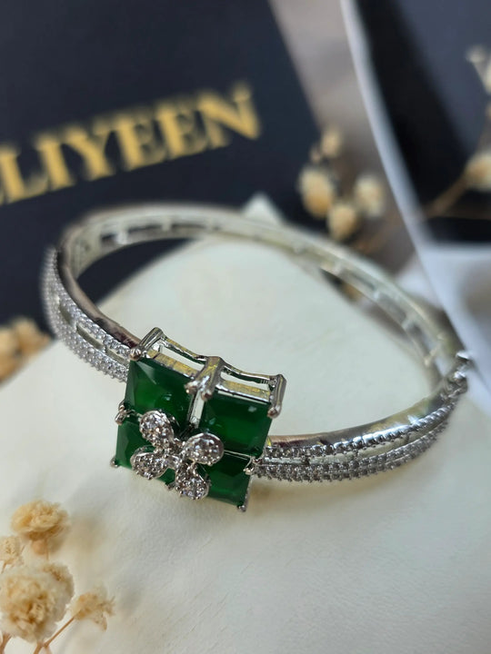 Elia - Emerald Green Openable Bangle