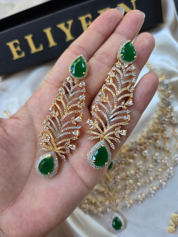 Linda - Gold Ruby/Emerald Statement Necklace Set With Earrings & Tika