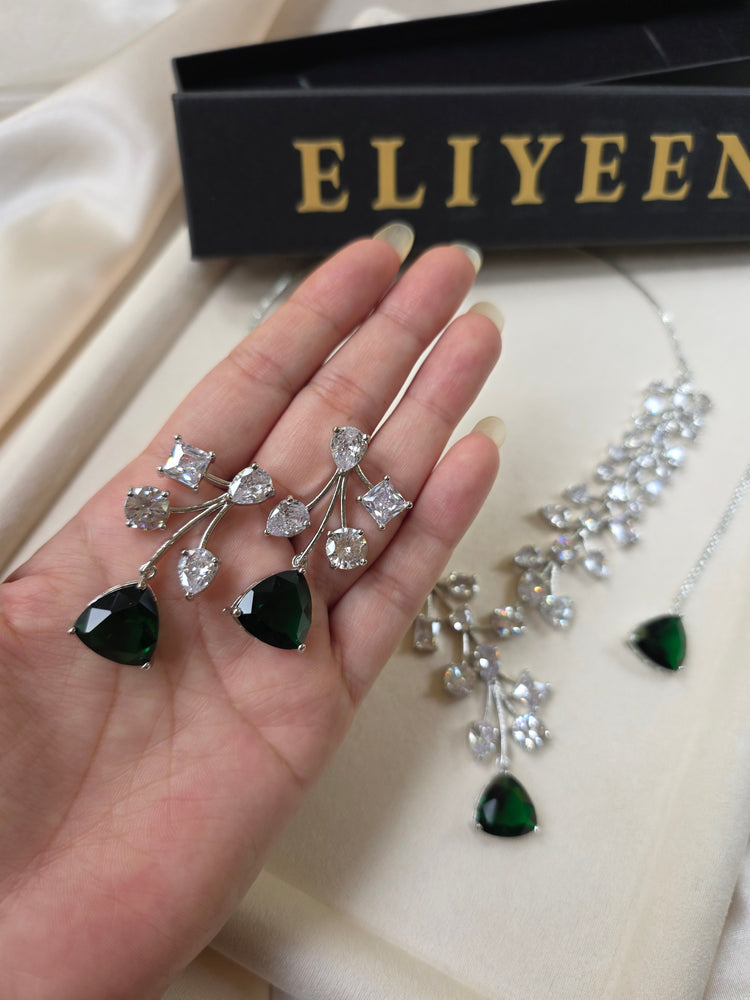 Mona - Deep Emerald Green Necklace Set With Earrings and Tika