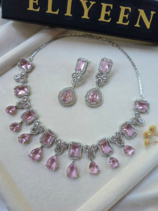 Kesha - Crystal Pink Rose Quartz Necklace Set With Earrings