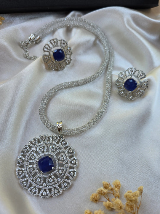 Daisy - Blue Sapphire Pendant Set