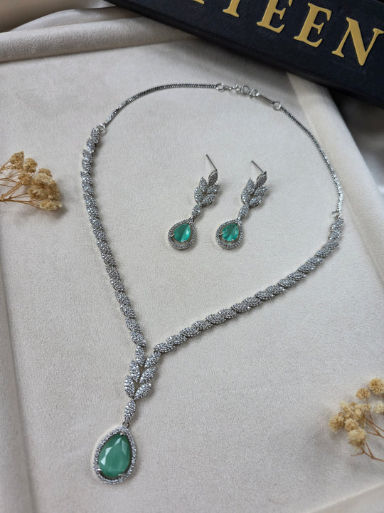 Mint Green Teardrop Necklace Set - Sage