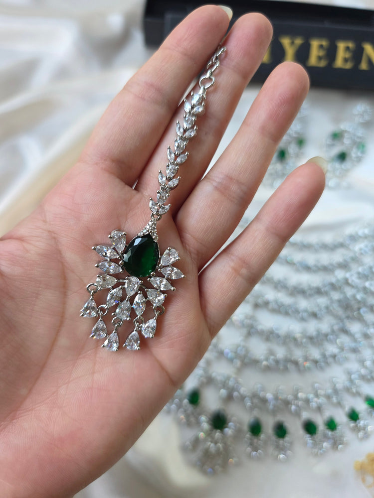 Eisha - Emerald Green Bridal Jewellery Set – Silver Crystal Necklace Earrings Tikka