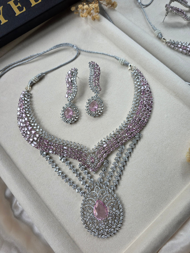 Beautiful Pink Sapphires Necklace Set — Vita