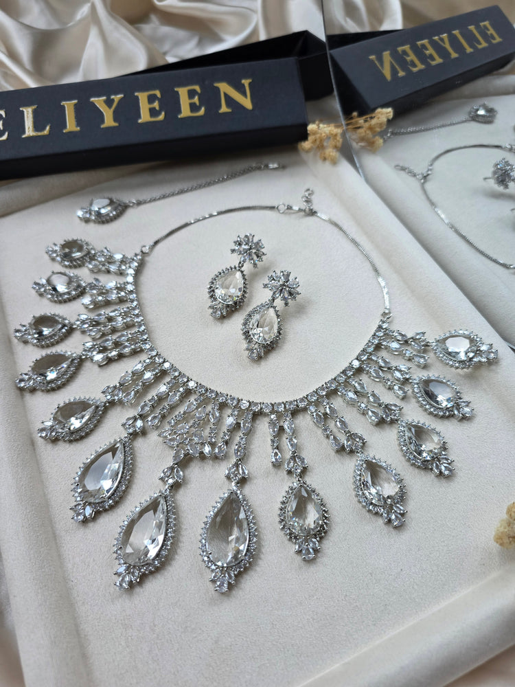 Stunning Clear Stones CZ Necklace With Earrings & Tika