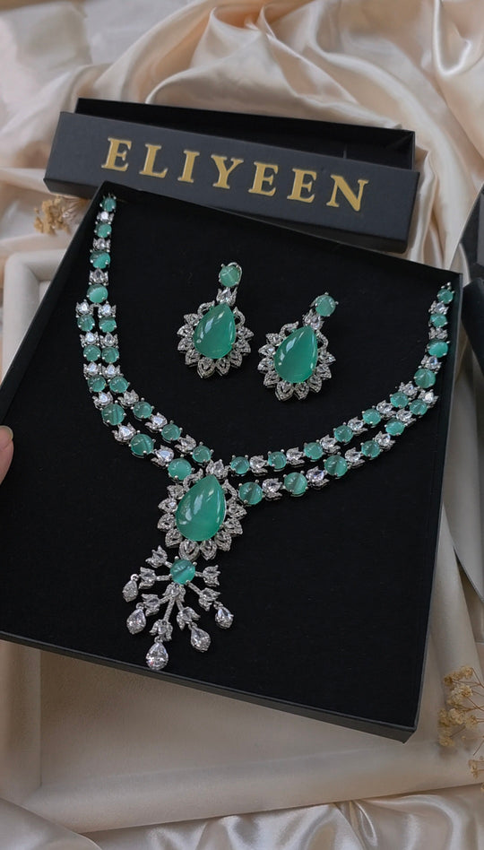 Bold Mint Quartz Necklace Set — Mina