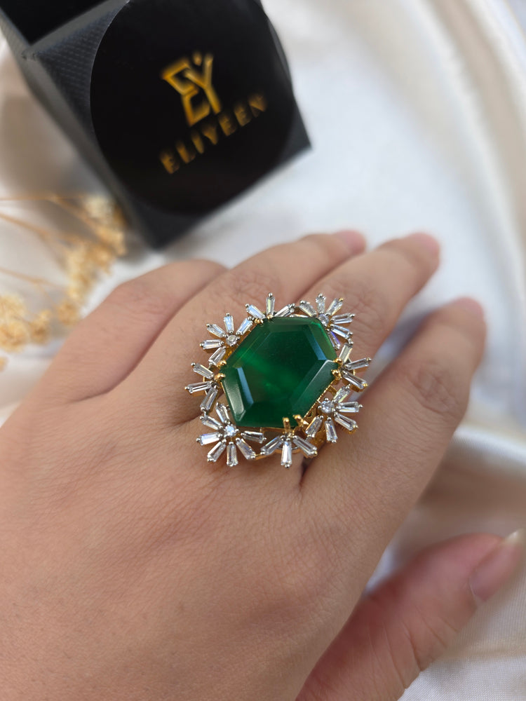 Elsie - Bold Emerald Size Adjustable Ring