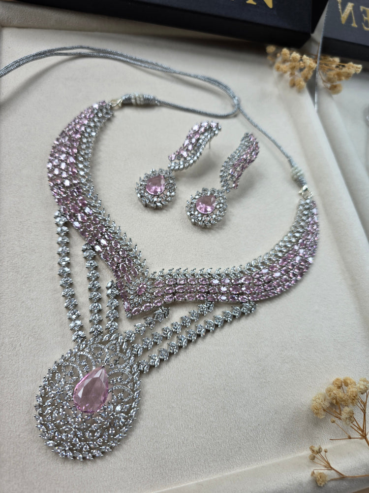 Beautiful Pink Sapphires Necklace Set — Vita