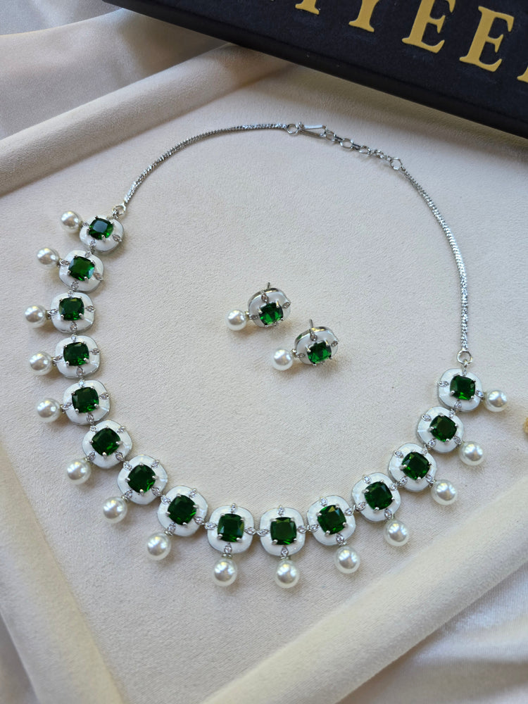 Emerald Green Enamel & Pearl Necklace Earrings Set — Rhea