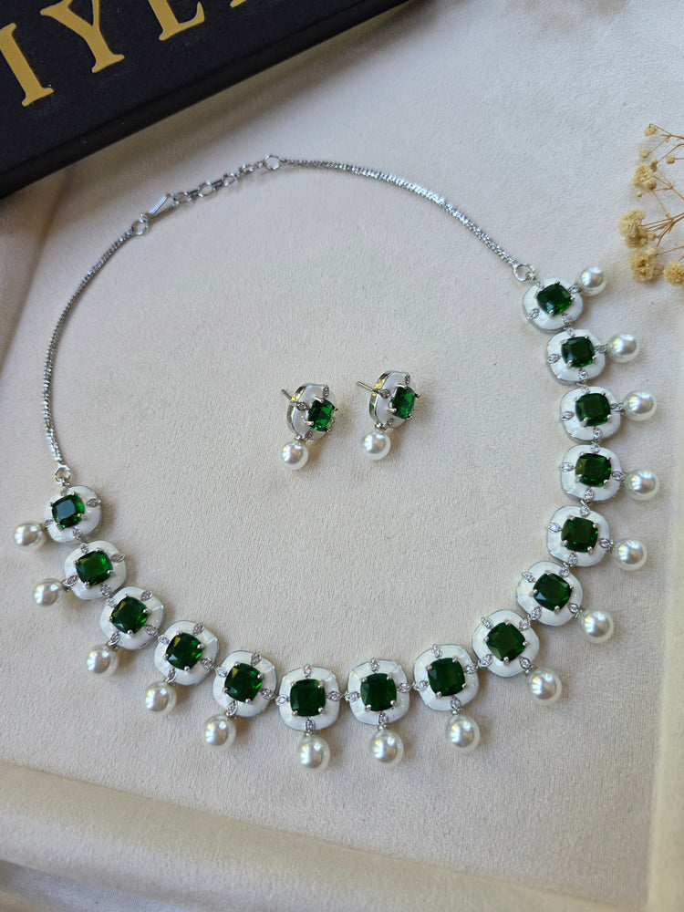 Emerald Green Enamel & Pearl Necklace Earrings Set — Rhea