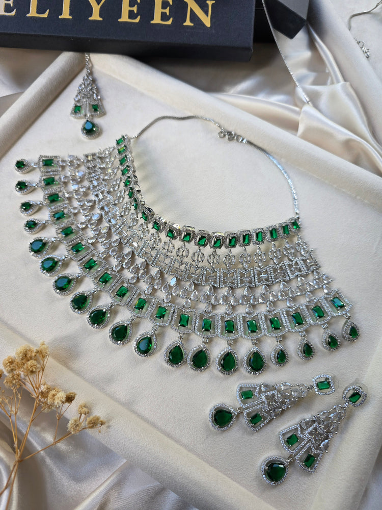 Aroush - Deep Emerald Green Necklace Set With Earrings