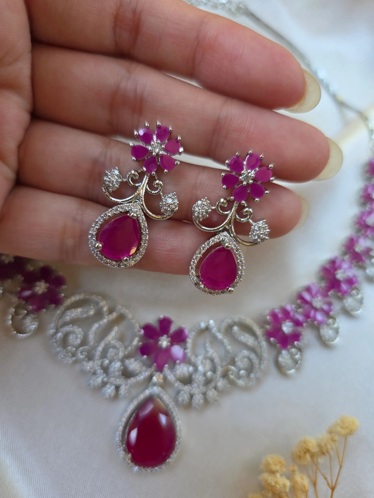 Soraya - Floral Gemstones Necklace Set With Earrings