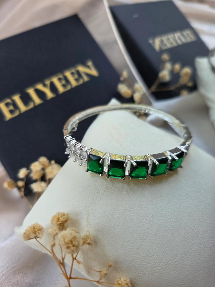 Elora - Emerald Green Openable Bangle