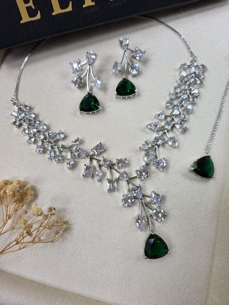 Mona - Deep Emerald Green Necklace Set With Earrings and Tika